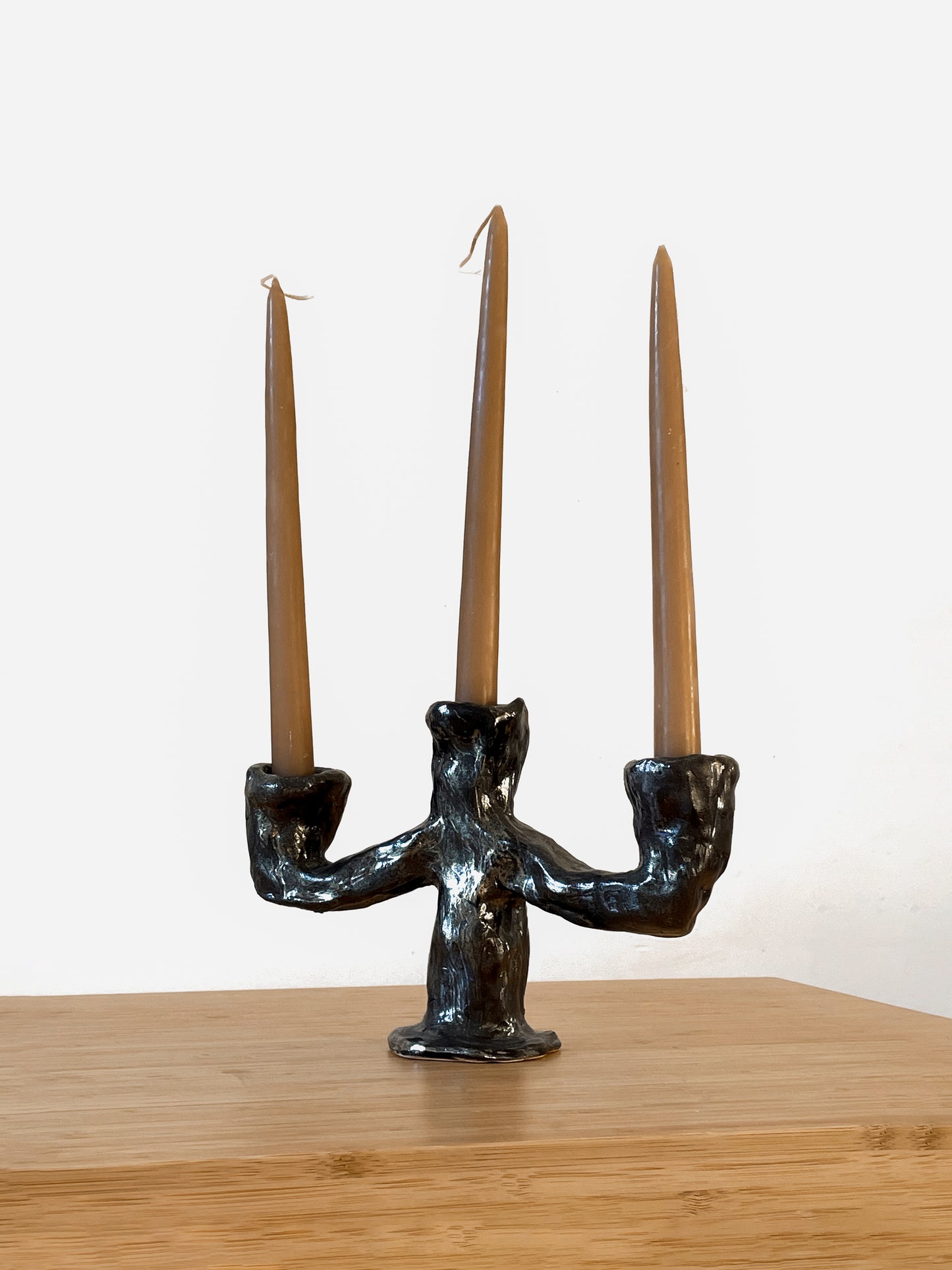 09 CANDLEHOLDER