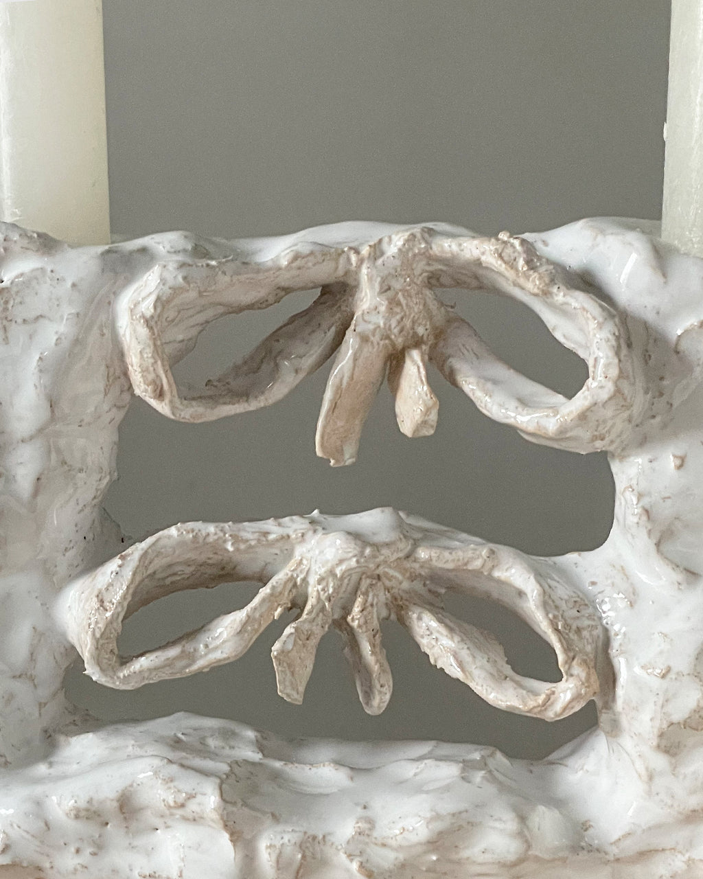 TWO-BOW Candleholder