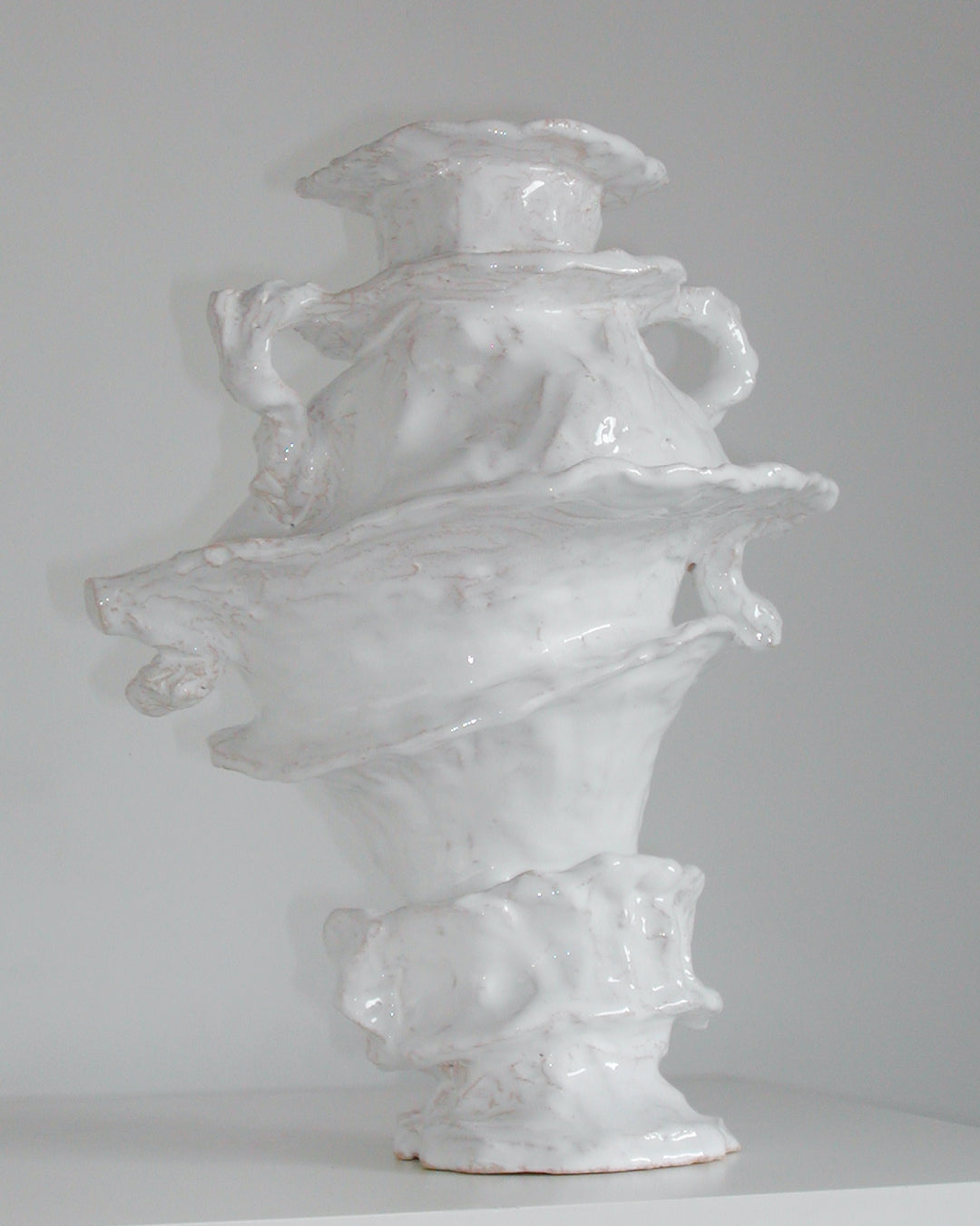 EDGY BAROQUE Vase