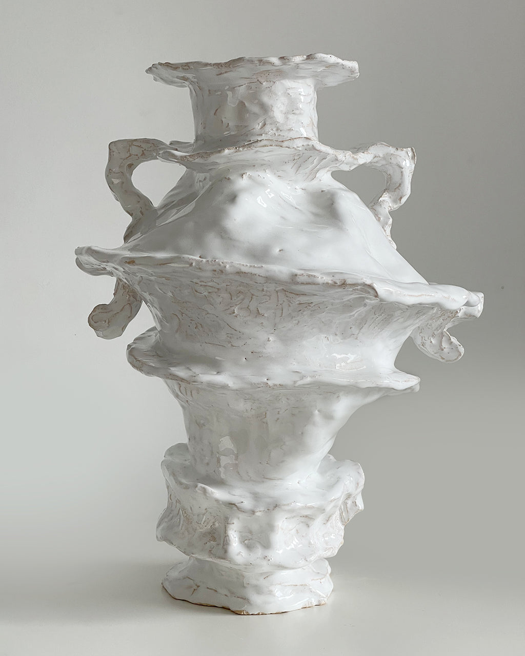 EDGY BAROQUE Vase