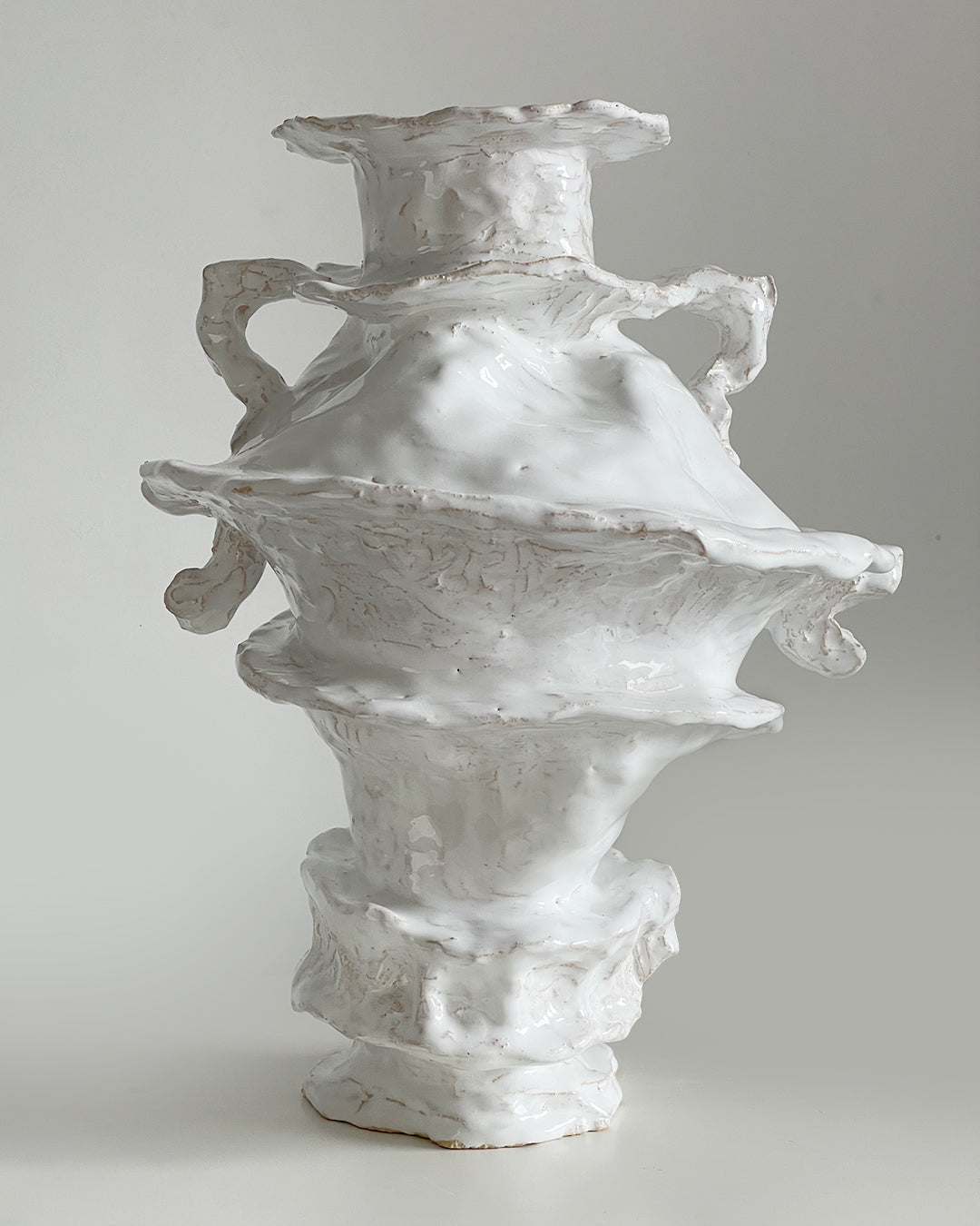 EDGY BAROQUE Vase
