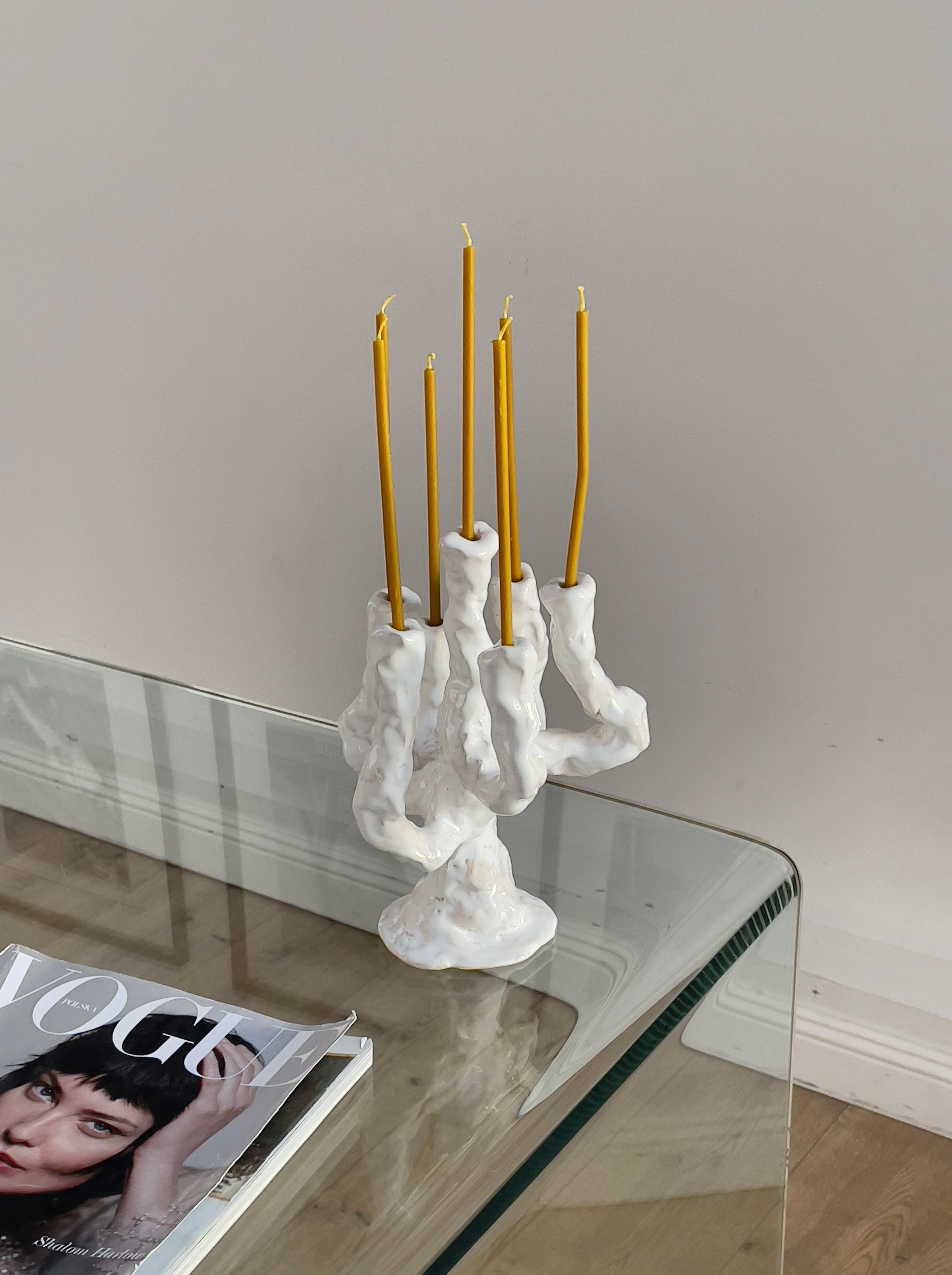 05 CANDELABRA