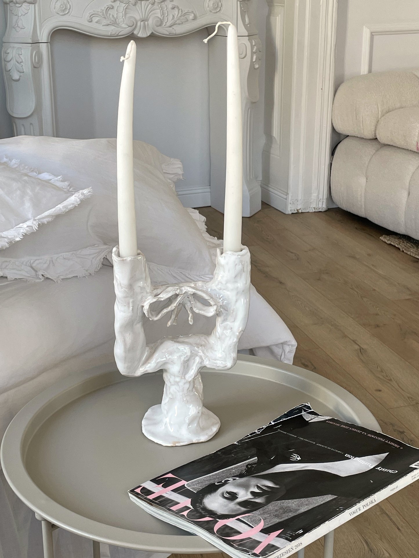 02 CANDLEHOLDER