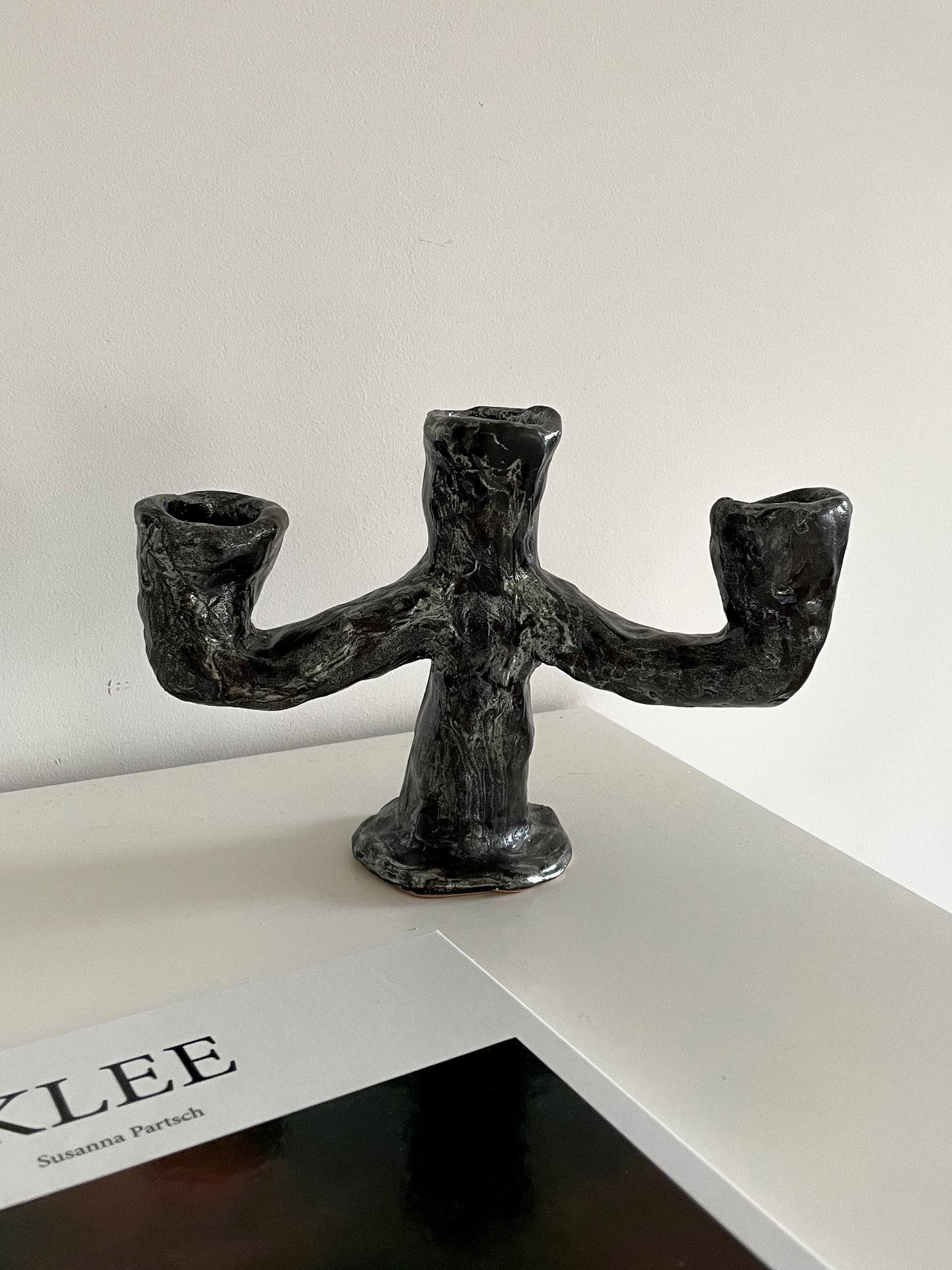 09 CANDLEHOLDER